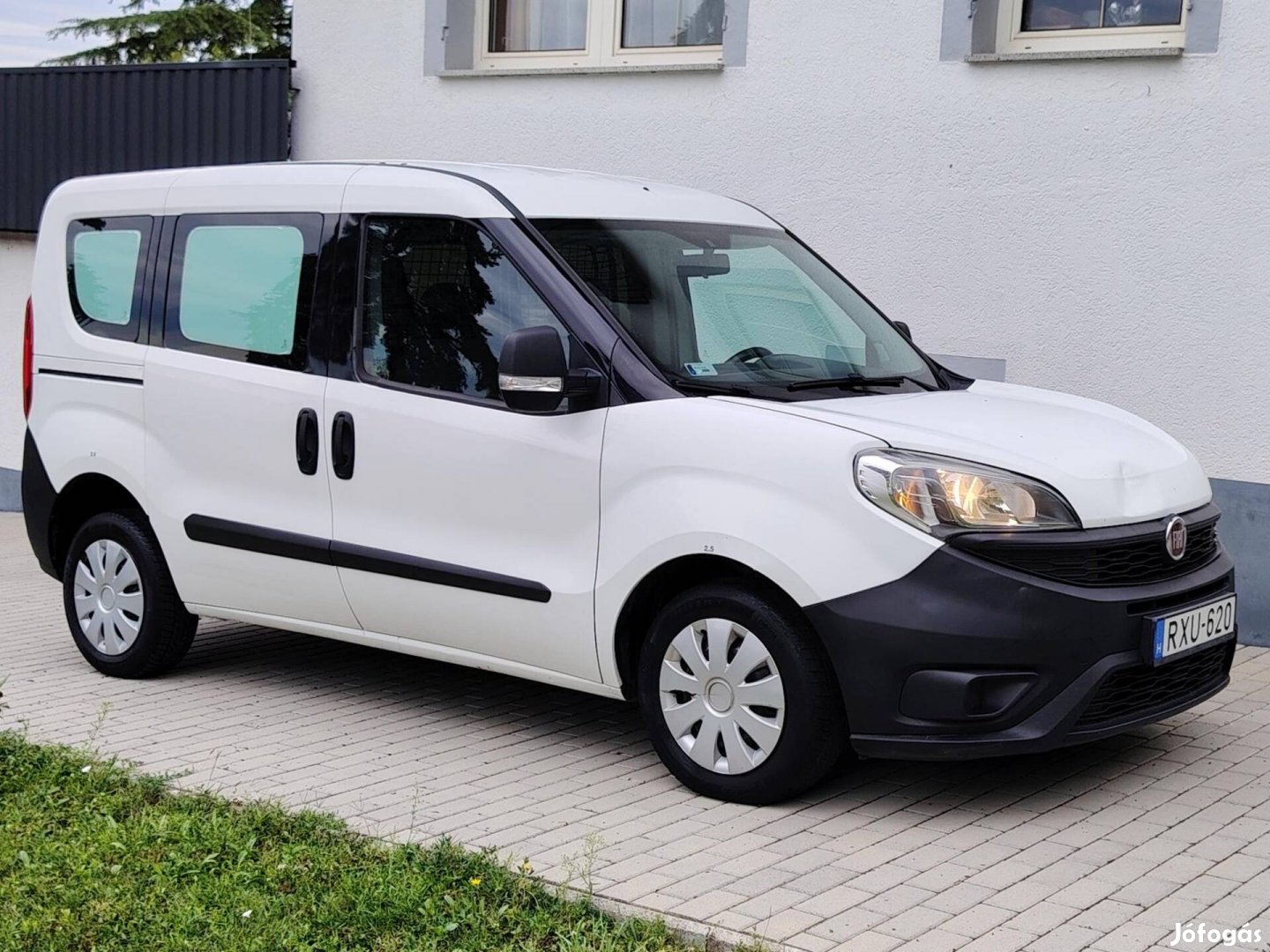Fiat Doblo Cargo.1.3Mjet.Nincs Klíma.magánszemé...
