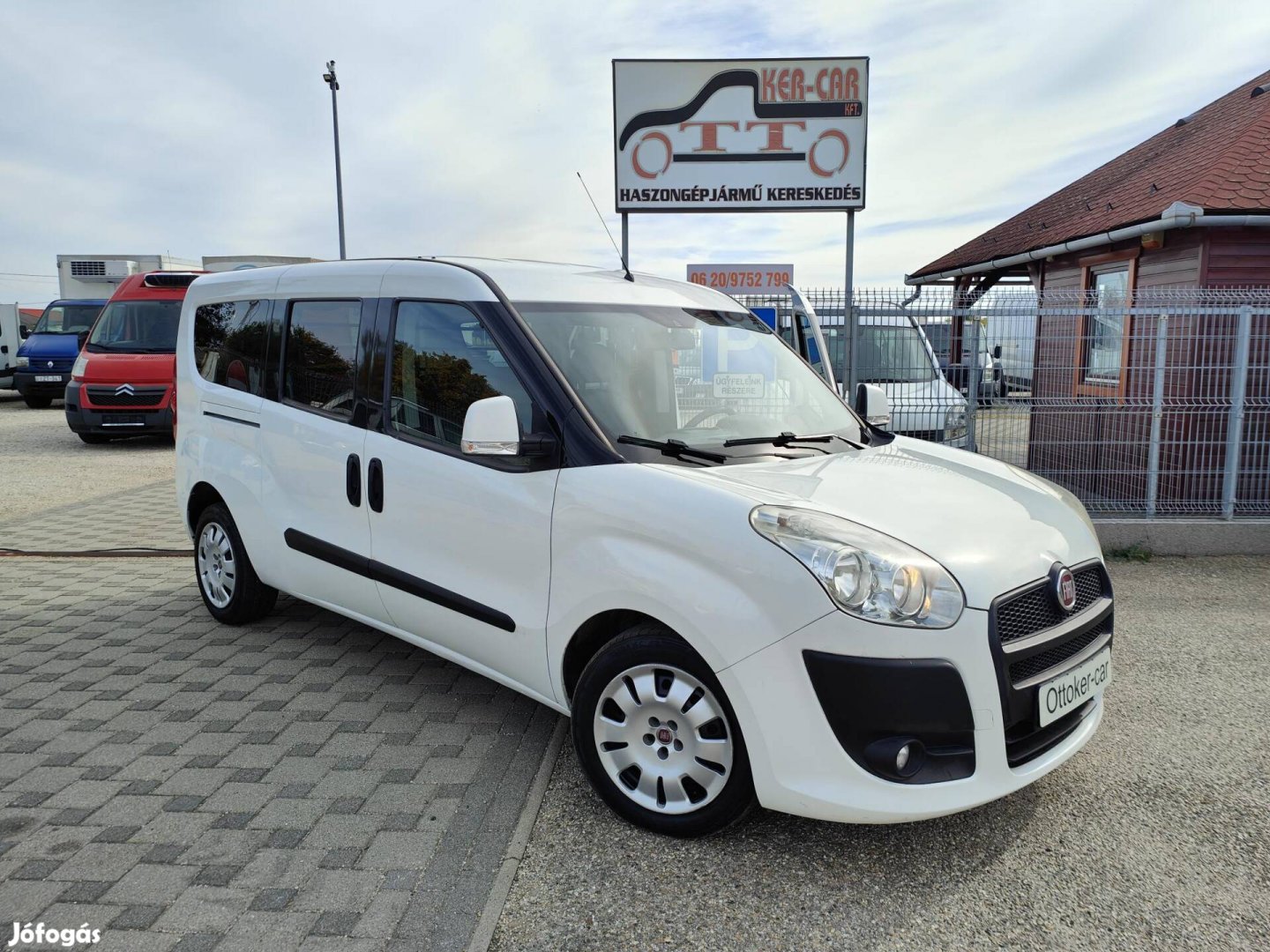 Fiat Doblo Dobló Cargo 1.6 Mjet Maxi SX Hosszít...
