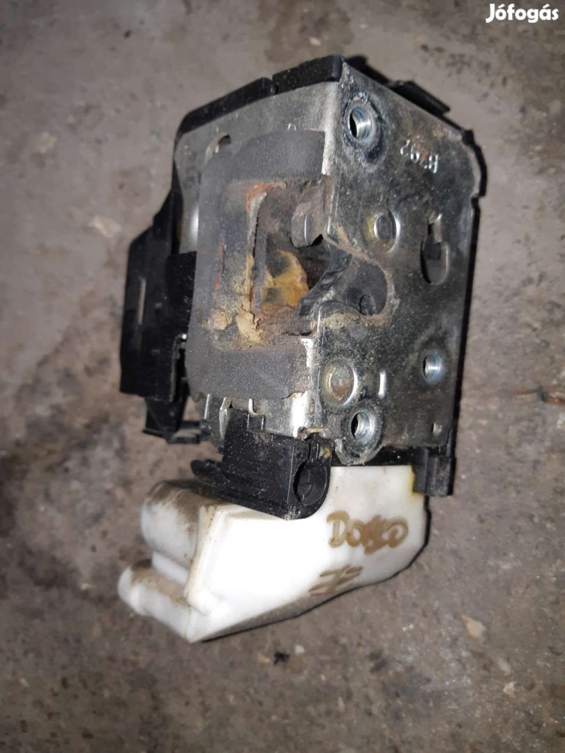 Fiat Doblo Jobb Első Ajtó Zárszerkezet Központizár Motor