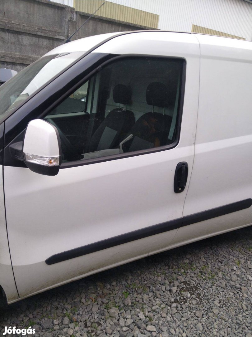 Fiat Doblo ajtó