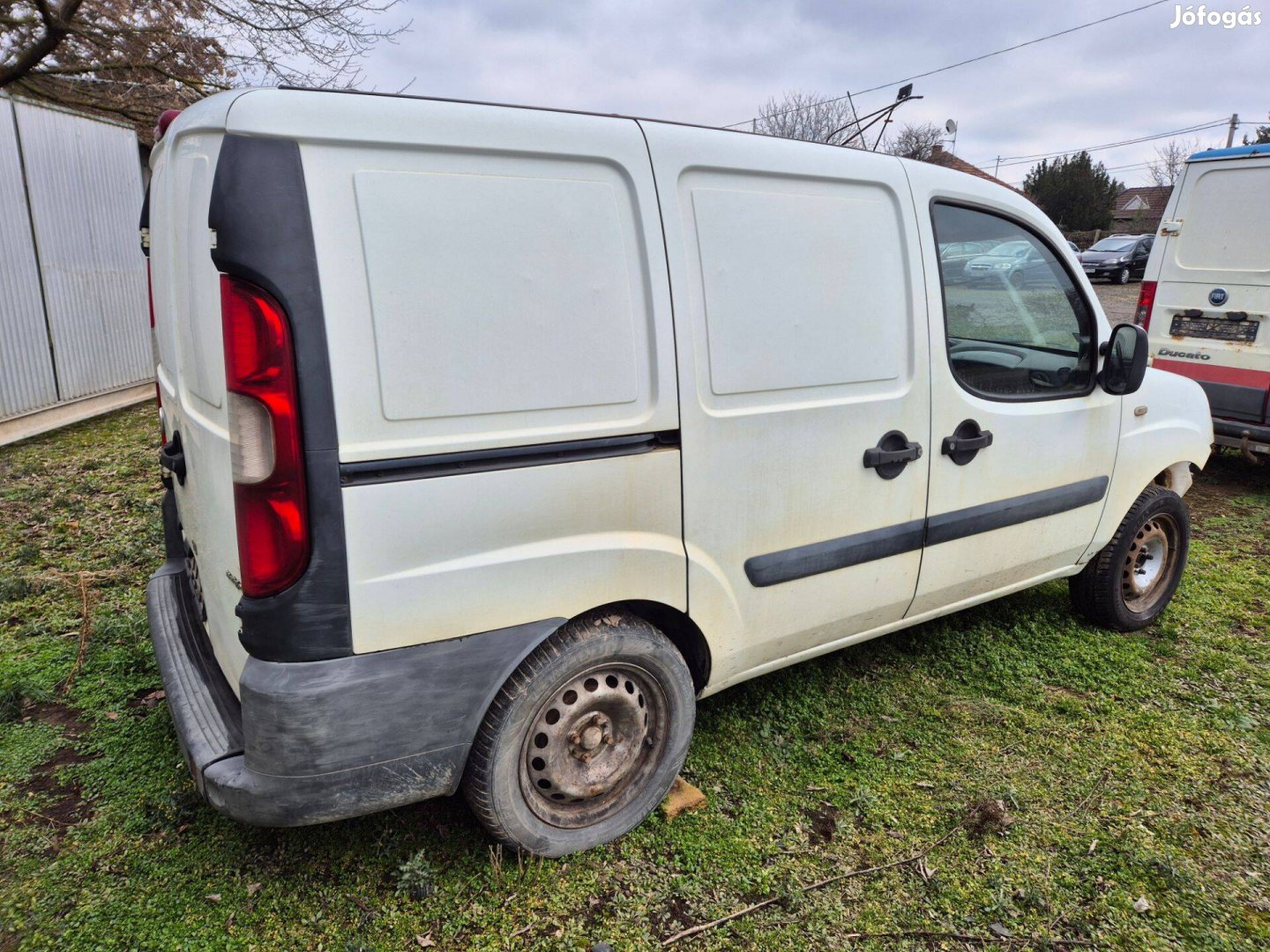 Fiat Doblo cargo 2010 1.3 JTD alkatrészei eladóak