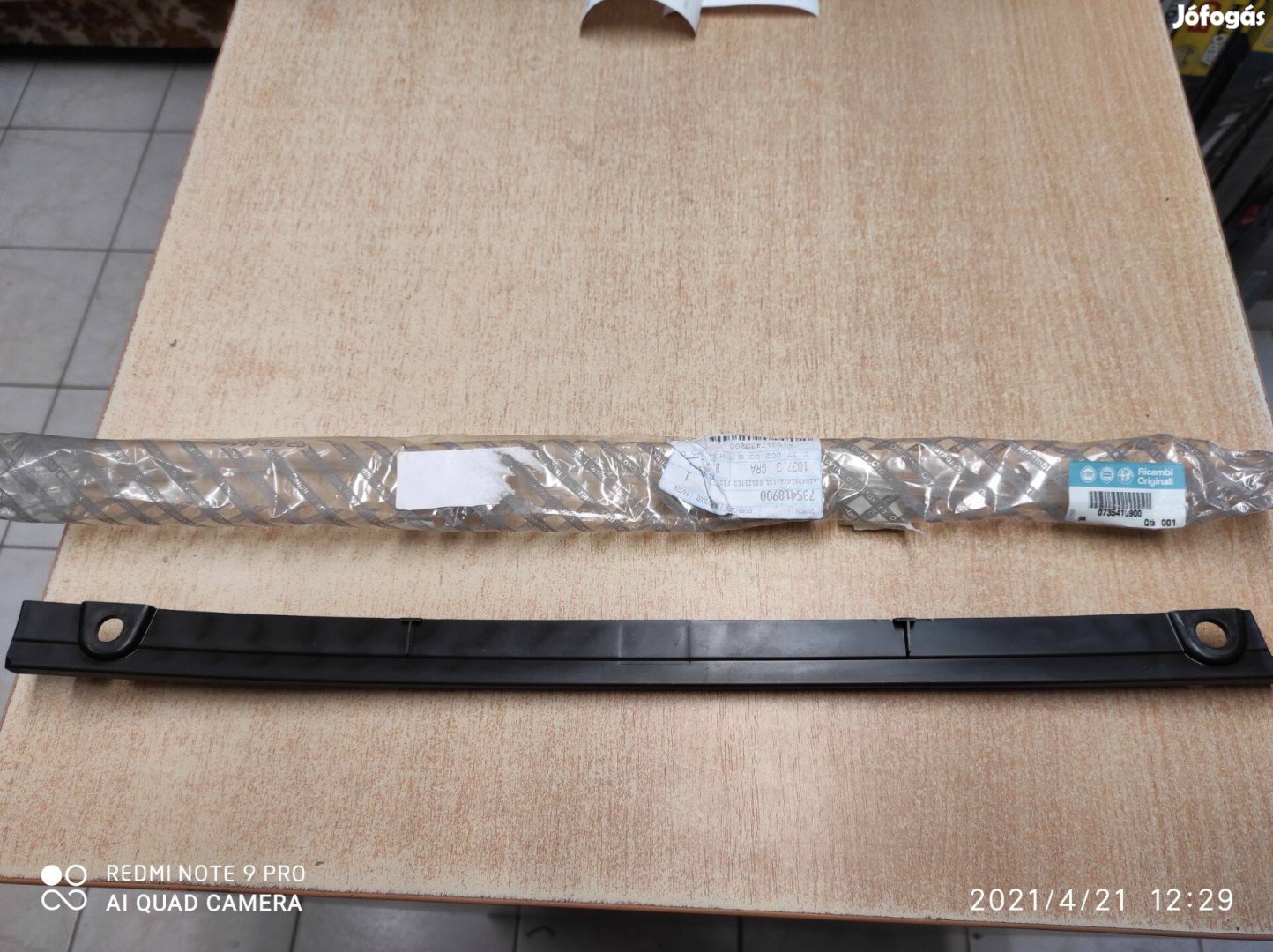 Fiat Doblo díszléc jobb hátsólámpa mellett 2005 -> 2009