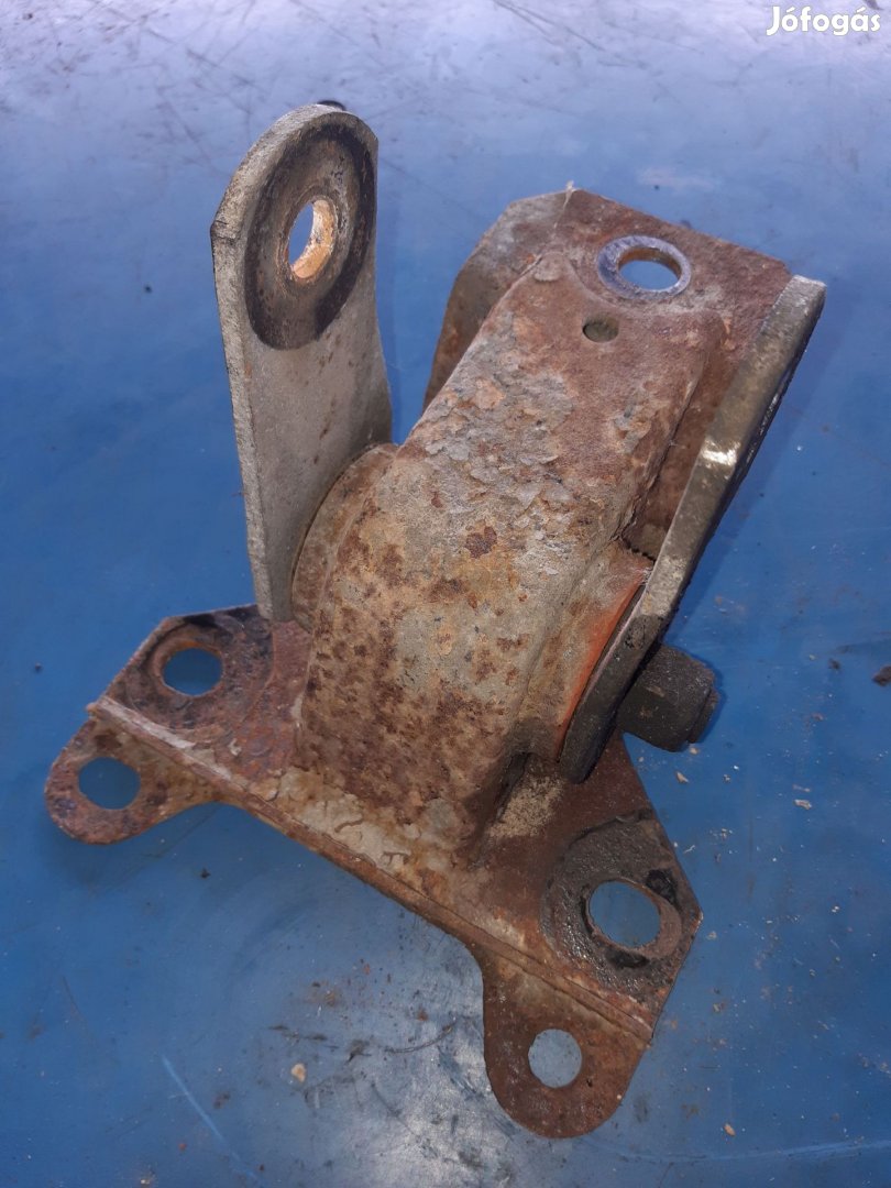 Fiat Ducato 02-06 Bal Hátsó Laprugó Tartó
