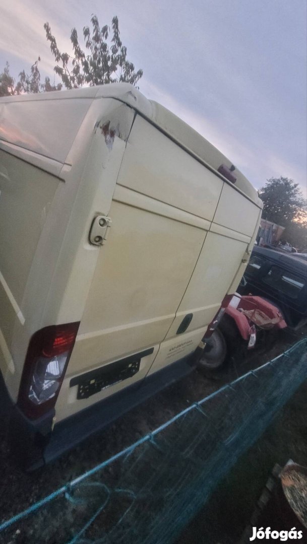 Fiat Ducato 3.0 Alkatrészek eladók