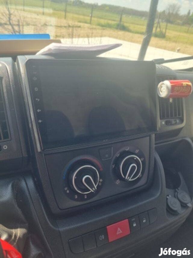 Fiat Ducato Carplay Multimédia Android GPS Rádió Tolatókamerával