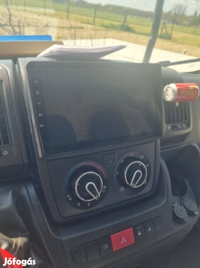 Fiat Ducato Carplay Multimédia Android GPS Rádió Tolatókamerával