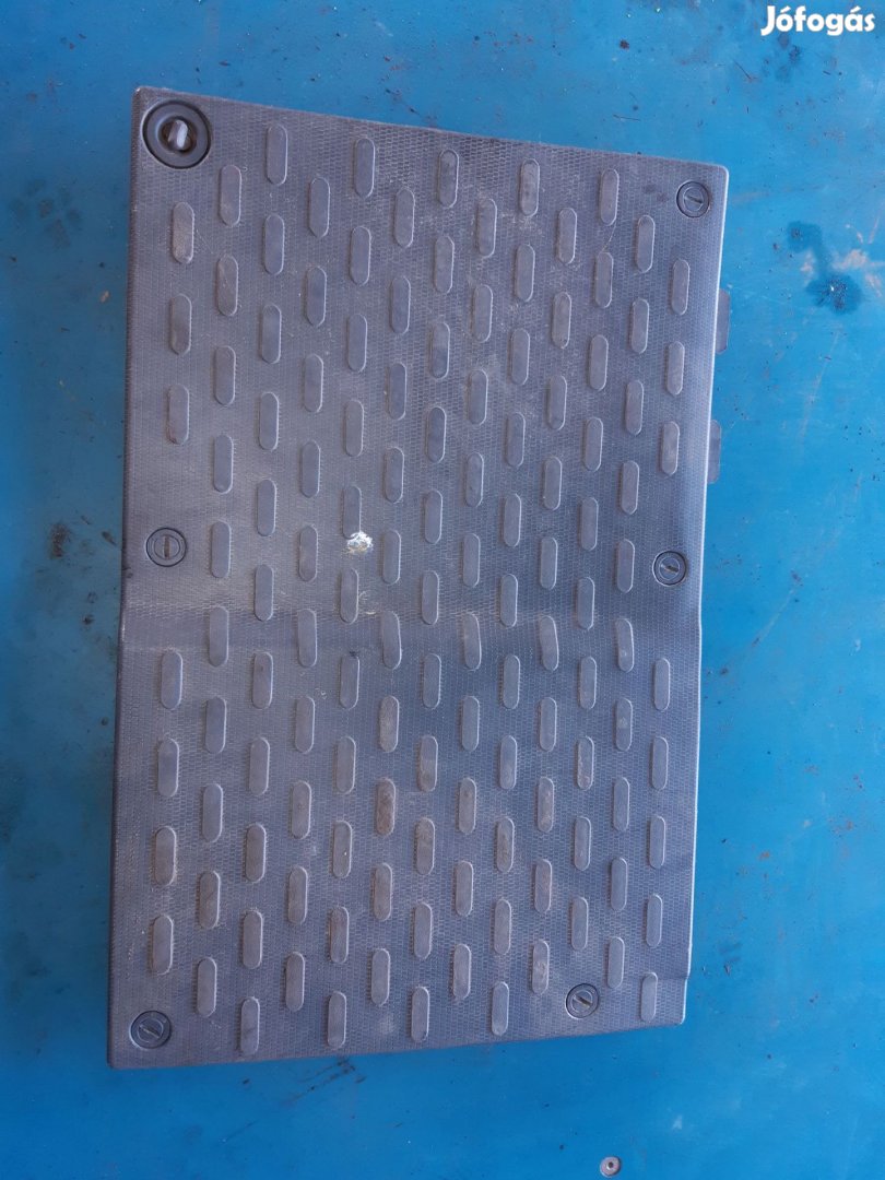 Fiat Ducato III 06-14 Akkumulátor Takaró Burkolat