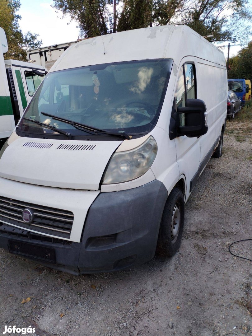 Fiat Ducato alkatrésznek eladó