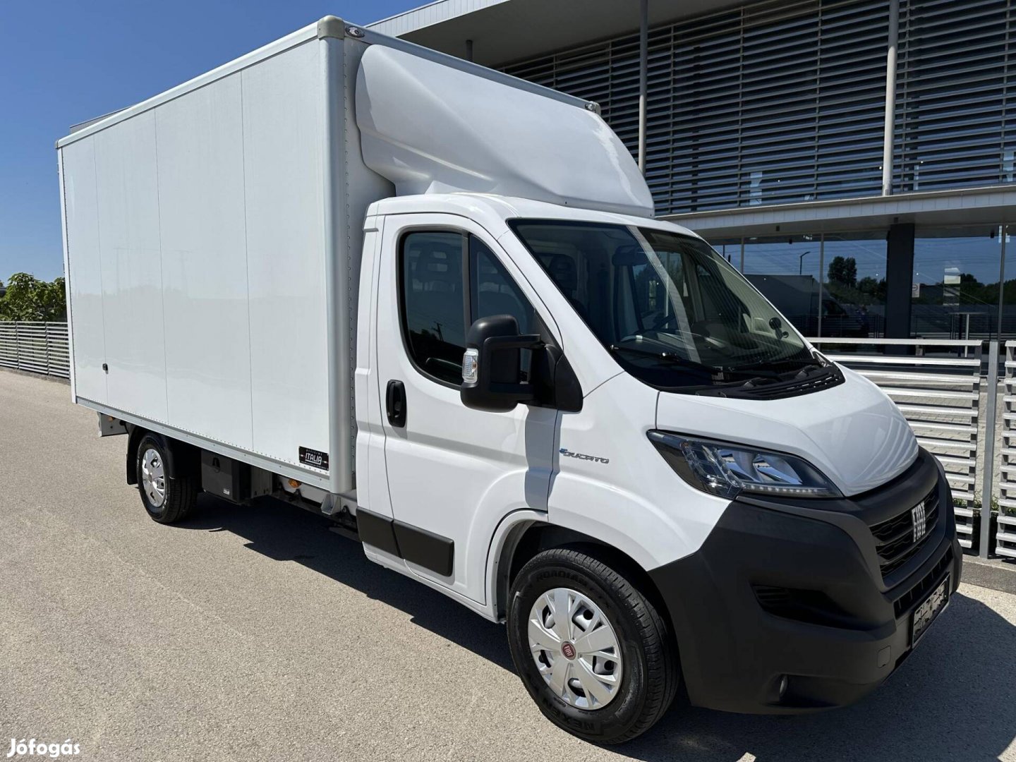 Fiat Ducato e-Ducato BEV 3.5t LWB 47 kWh (Autom...