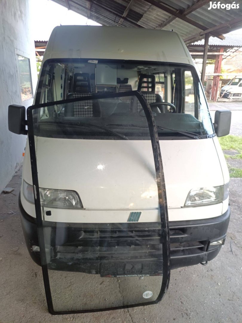 Fiat Ducato első szélvédő