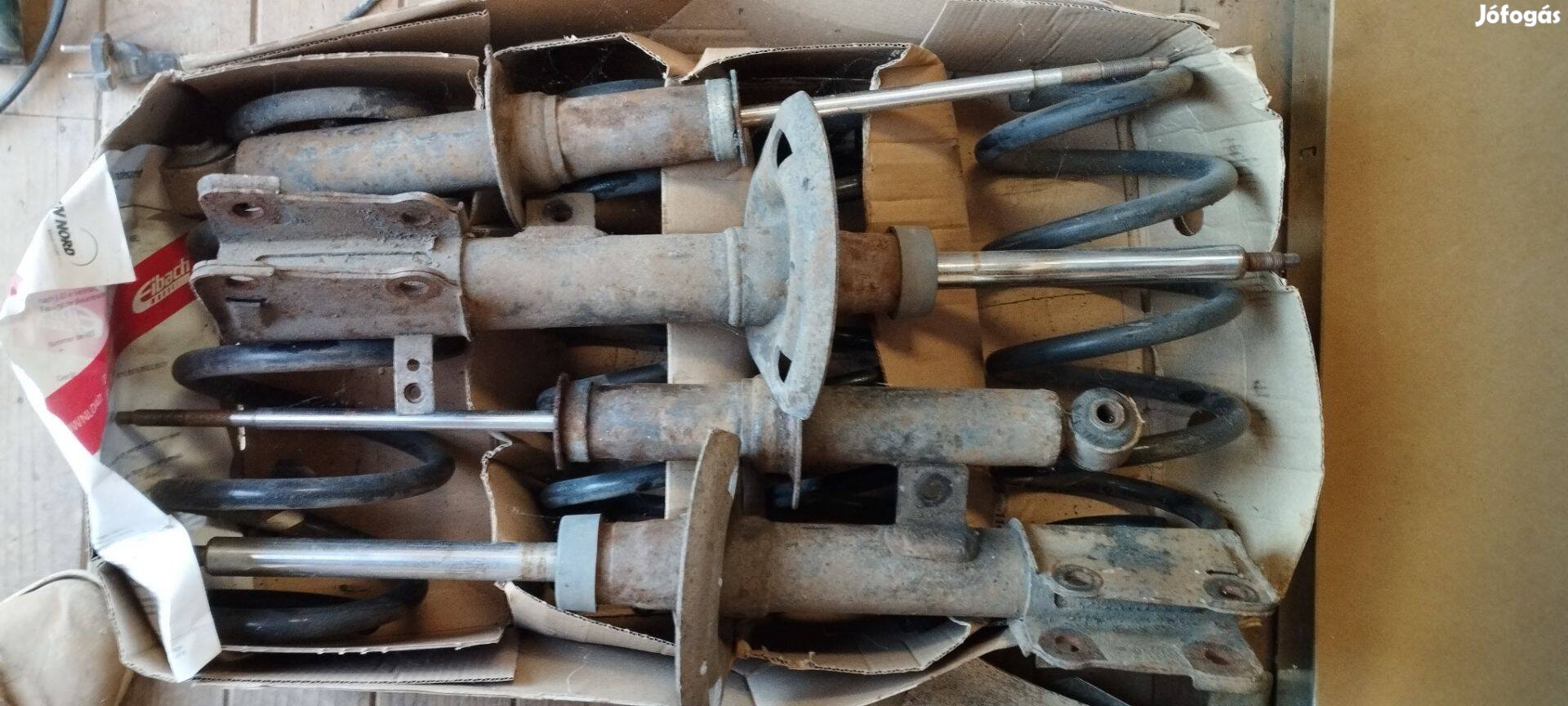 Fiat Freemont / Dodge Fourney futómű (rugók, lengéscsillapítók)