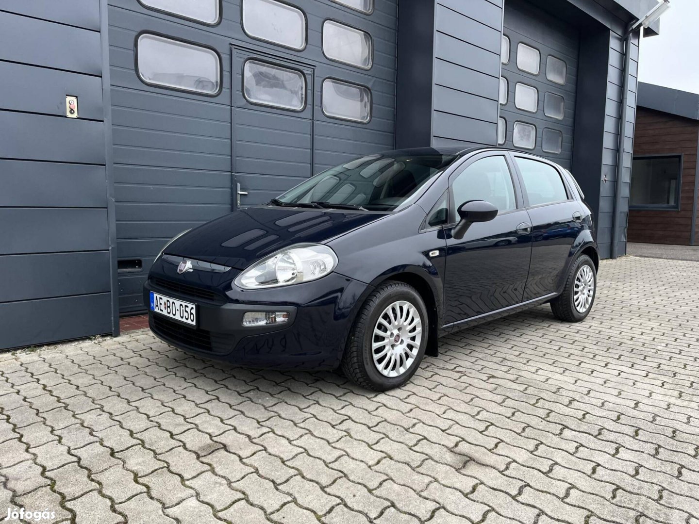 Fiat Grande Punto 1.4 8V Actual Szervizkönyv /...