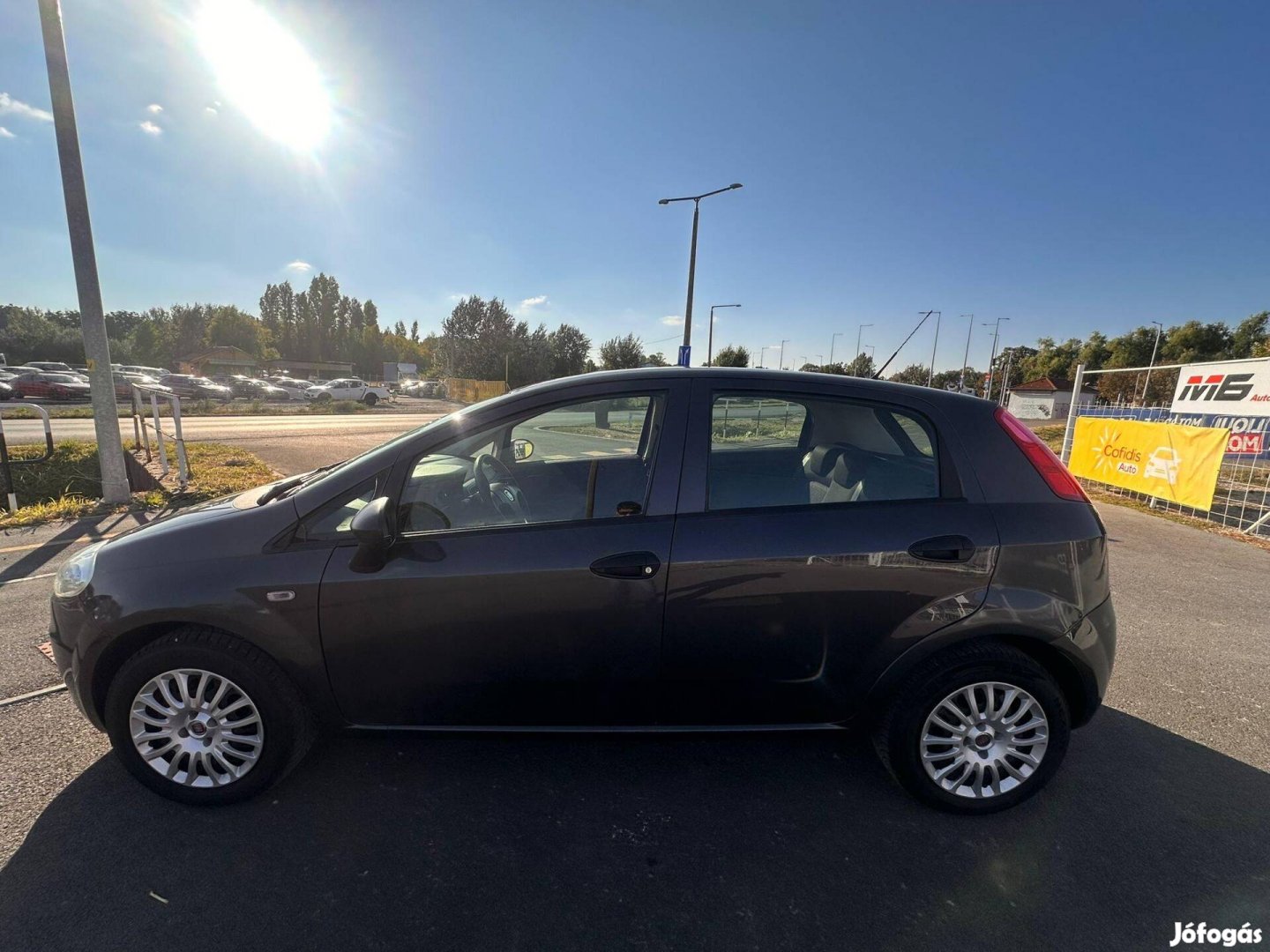 Fiat Grande Punto 1.4 8V Dynamic 146.000km futá...