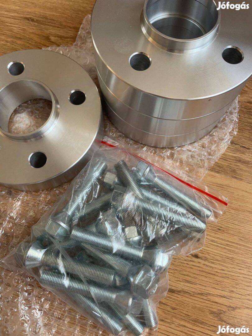 Fiat Grande Punto 4x100 56,6 20mm új nyomtávszélesítő 2db csavarokkal