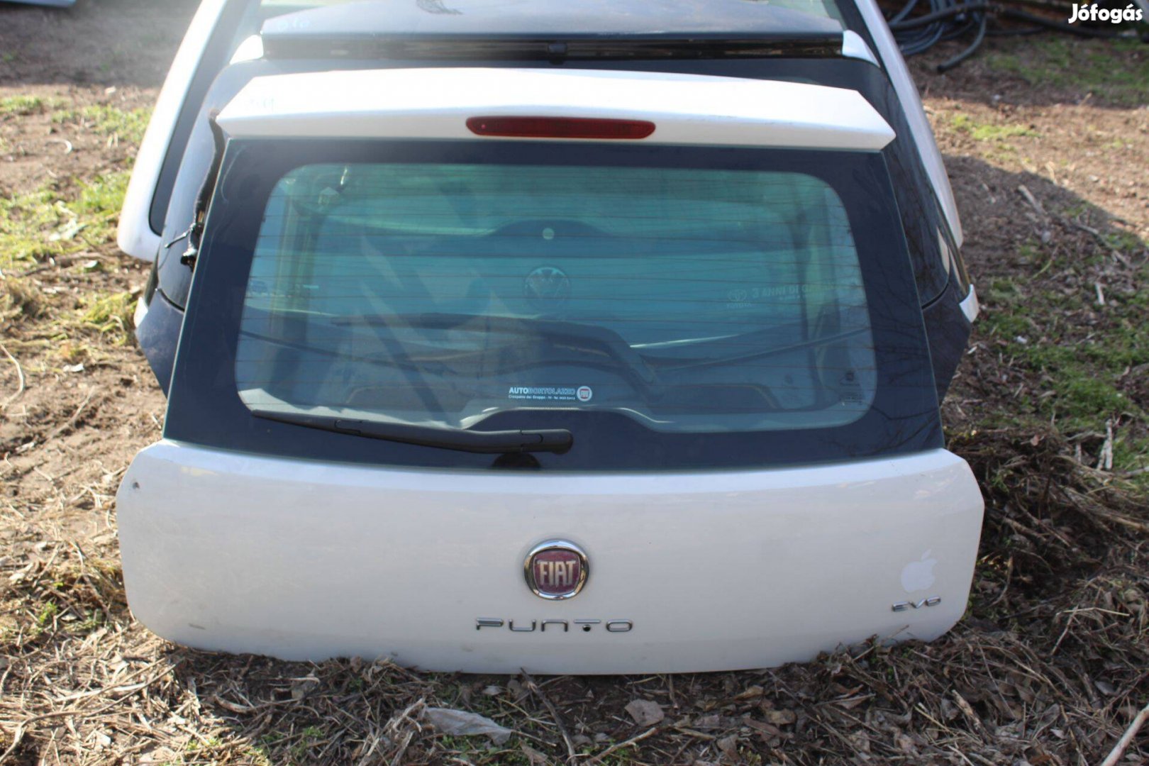 Fiat Grande Punto Evo 2013 Csomagtérajtó üresen, szlvédővel (311)