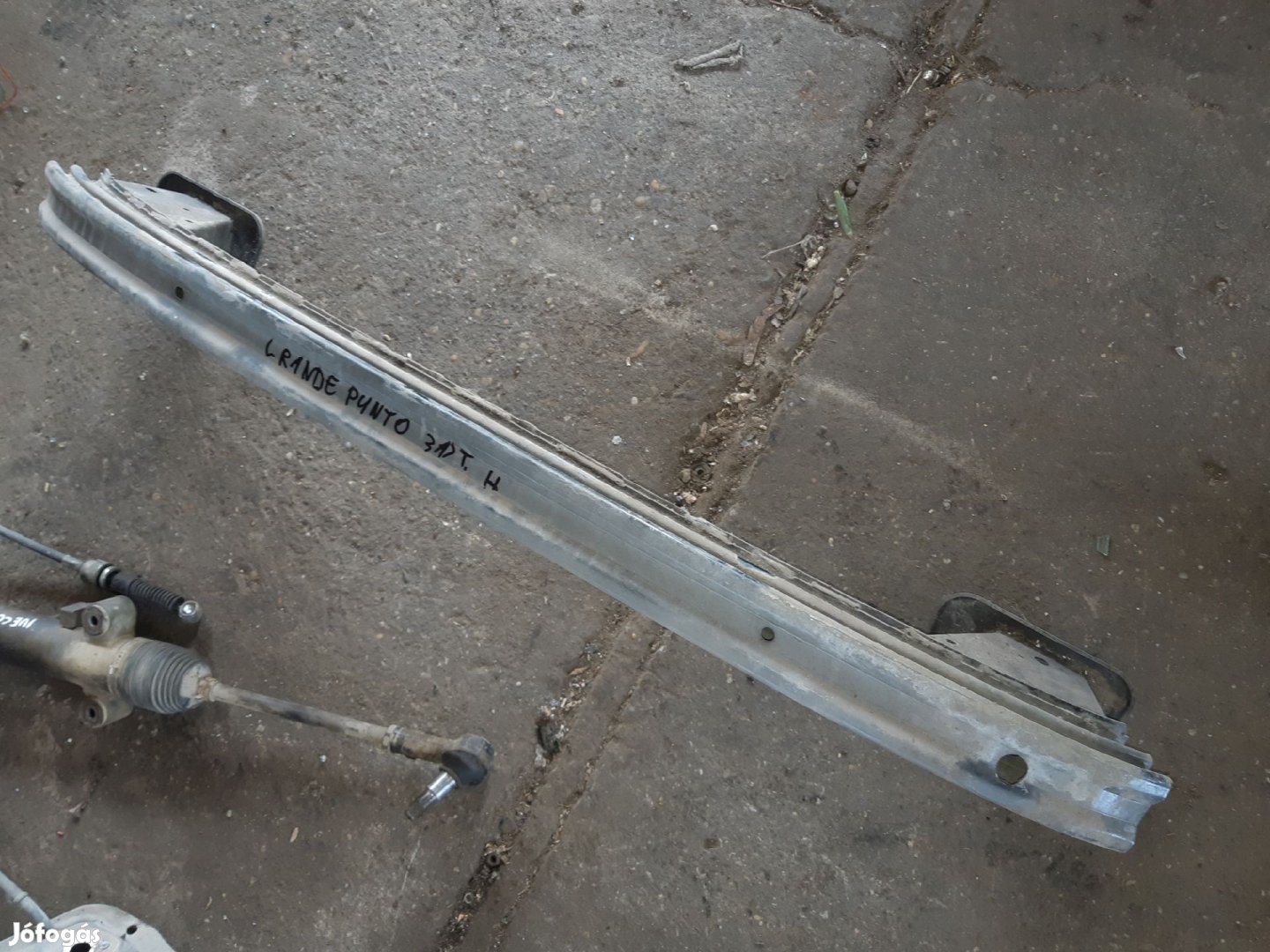 Fiat Grande Punto Hátsó Lökhárító Merevítő
