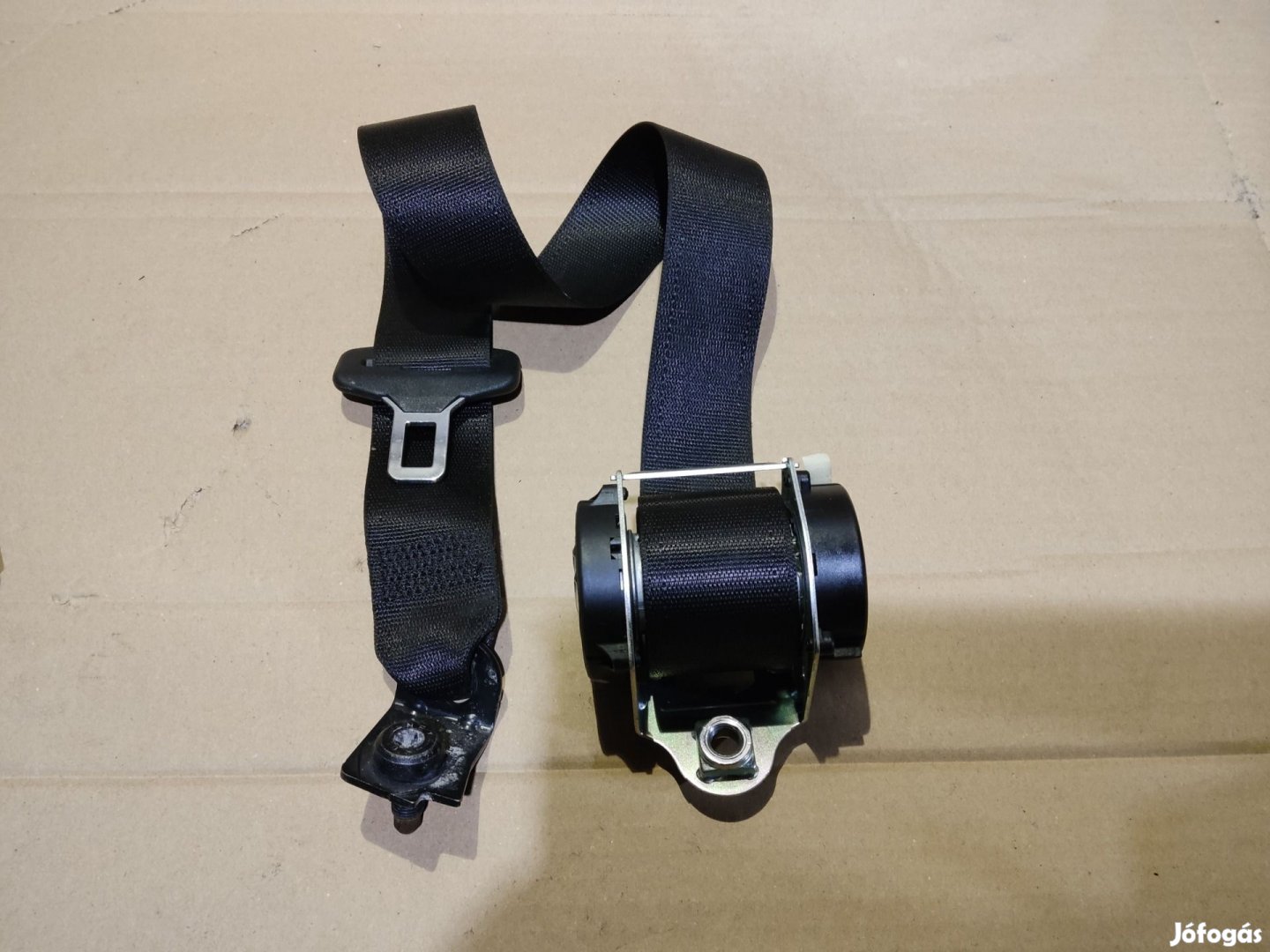 Fiat Grande Punto  2005-2009 hátsó középső biztonsági öv 607707200A