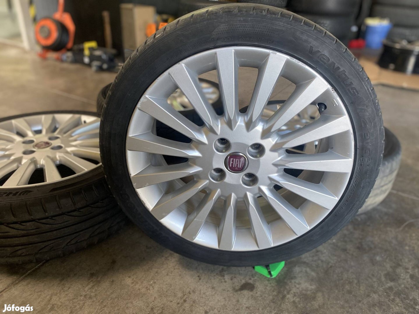Fiat Grande Punto gyári 17"-os alufelni szett 4x100