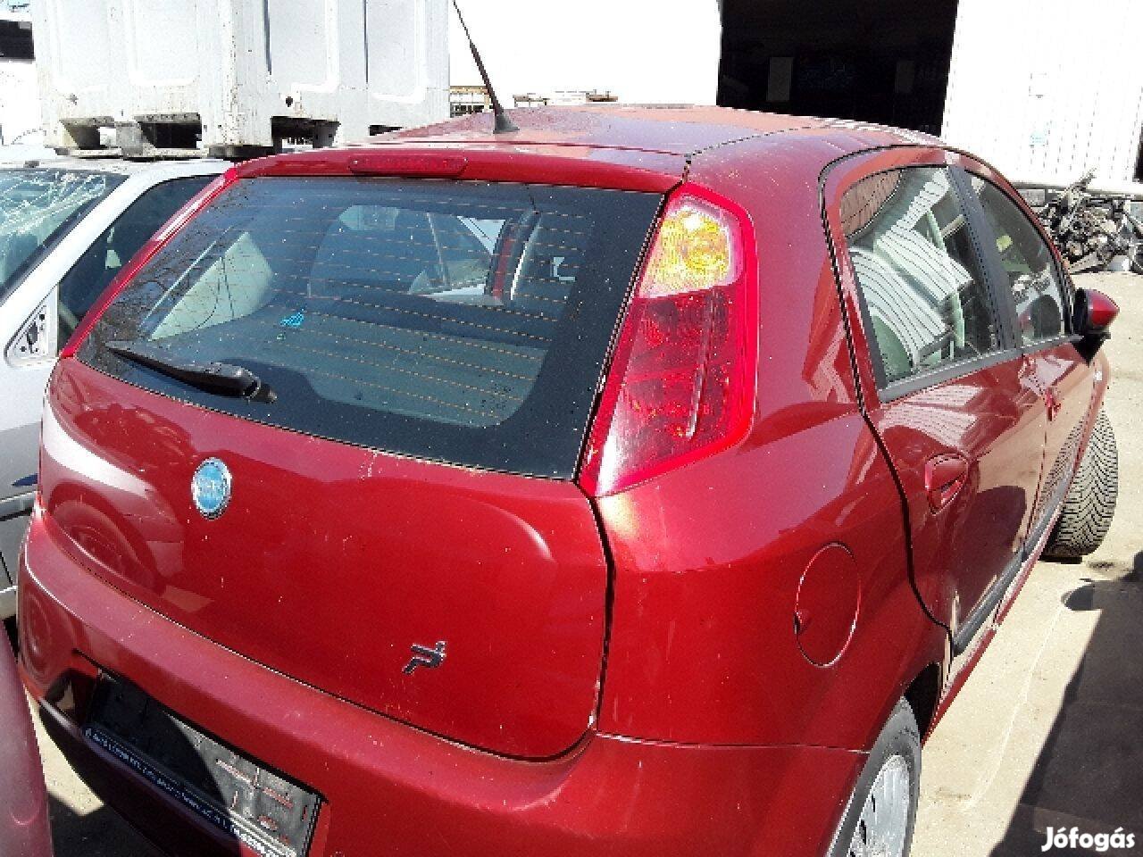 Fiat Grande Punto hátsó szélvédő