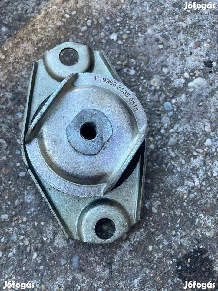 Fiat Multipla JTD, Brava Bravo Marea 1.2 Alfa 147 1.6 hátsó motortartó
