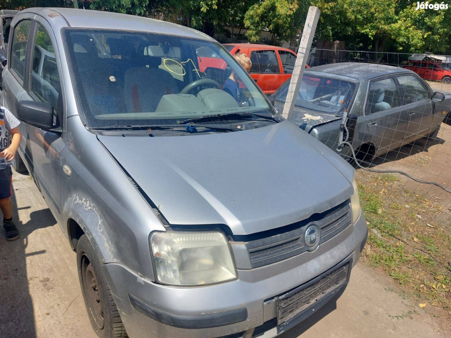 Fiat Panda 2 karosszéria elemei szürke