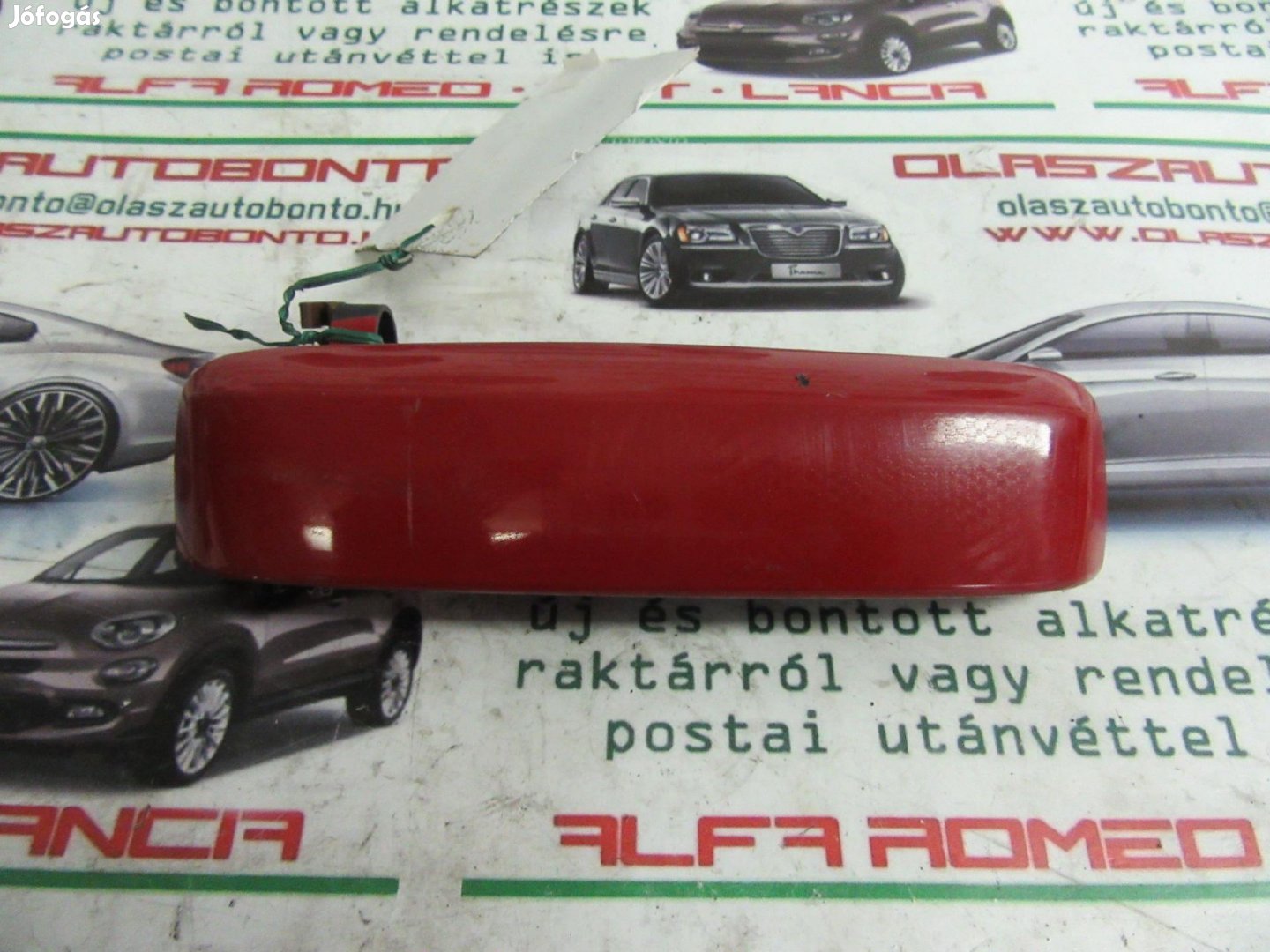 Fiat Panda II. piros színű, jobb hátsó külső kilincs