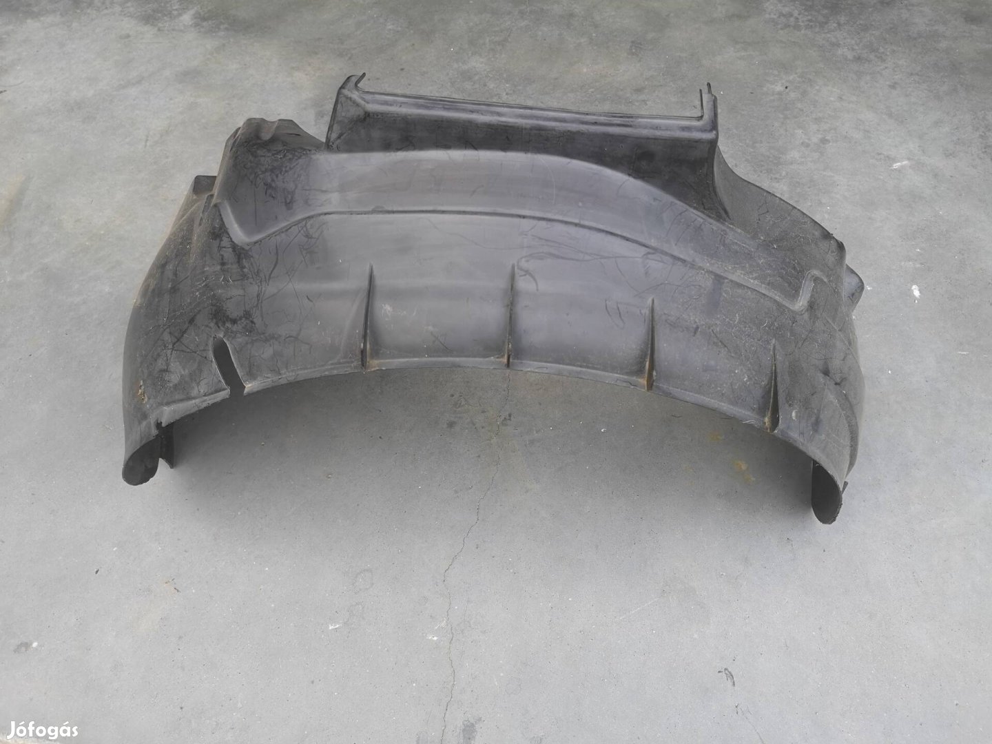 Fiat Panda bal első dobbetét kerékjárati műanyag 2003-2012 