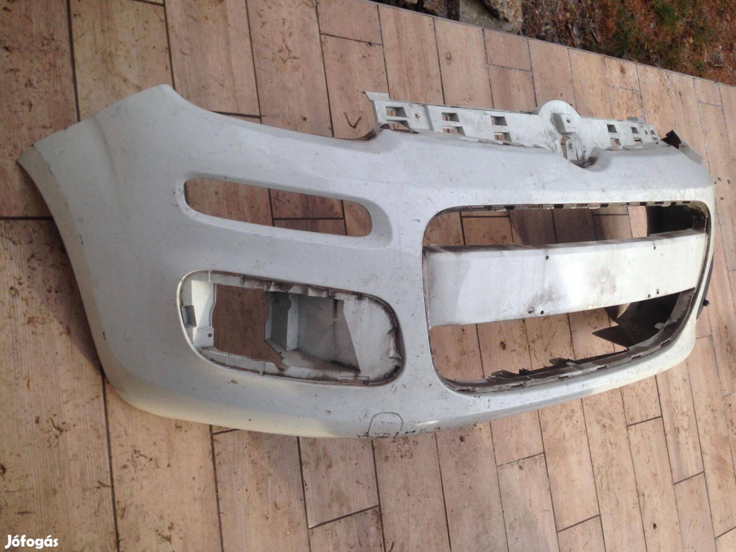 Fiat Panda első lökhárító 2012-2019