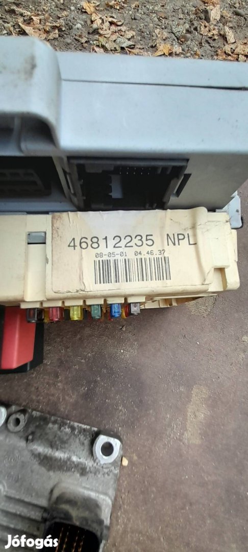 Fiat Punto 1.2 16 v motorvezérlő elektronika 