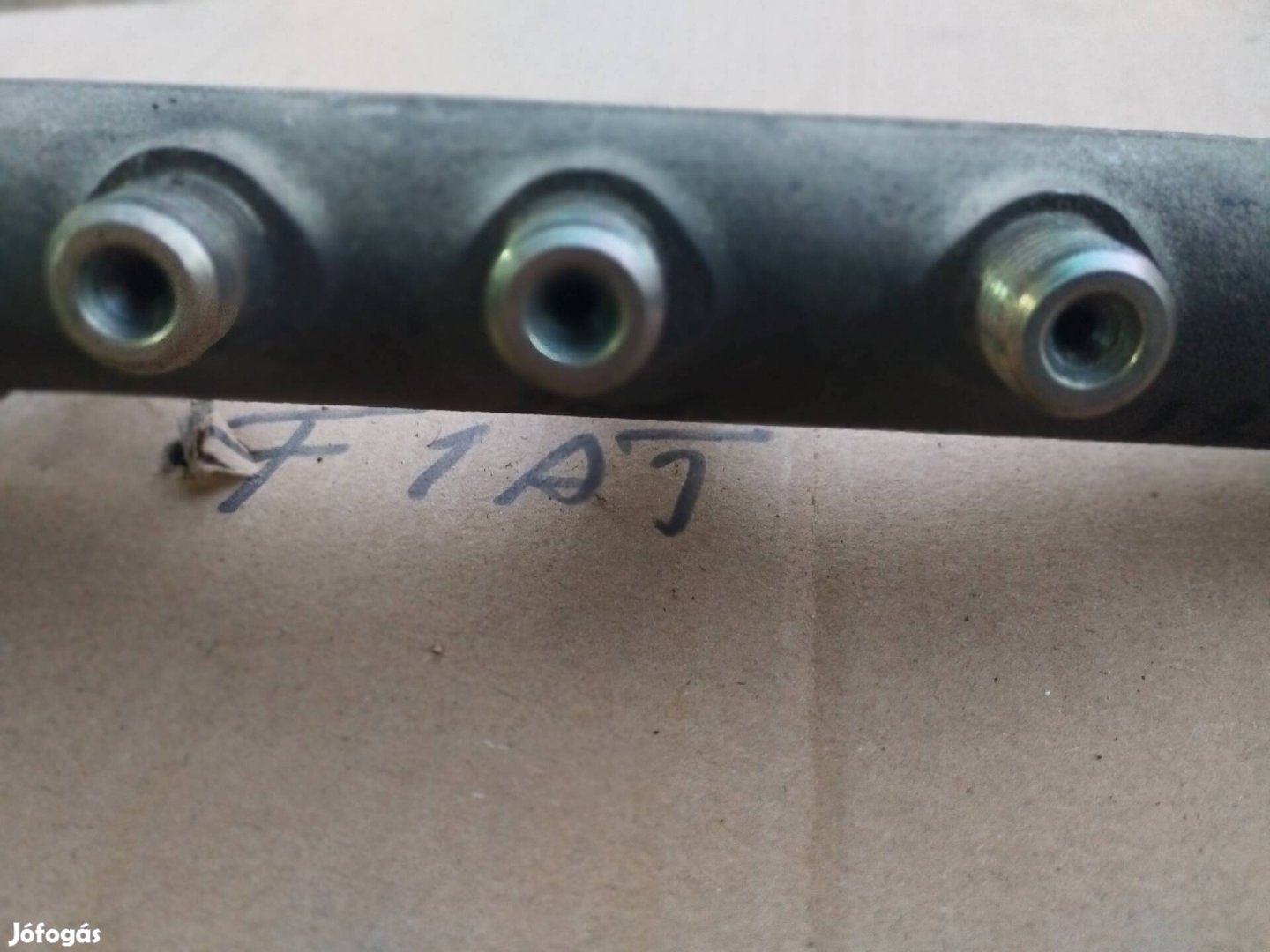 Fiat Punto 1.3 mjet 188A9000 Rail cső központi üzemanyag ellató cső.