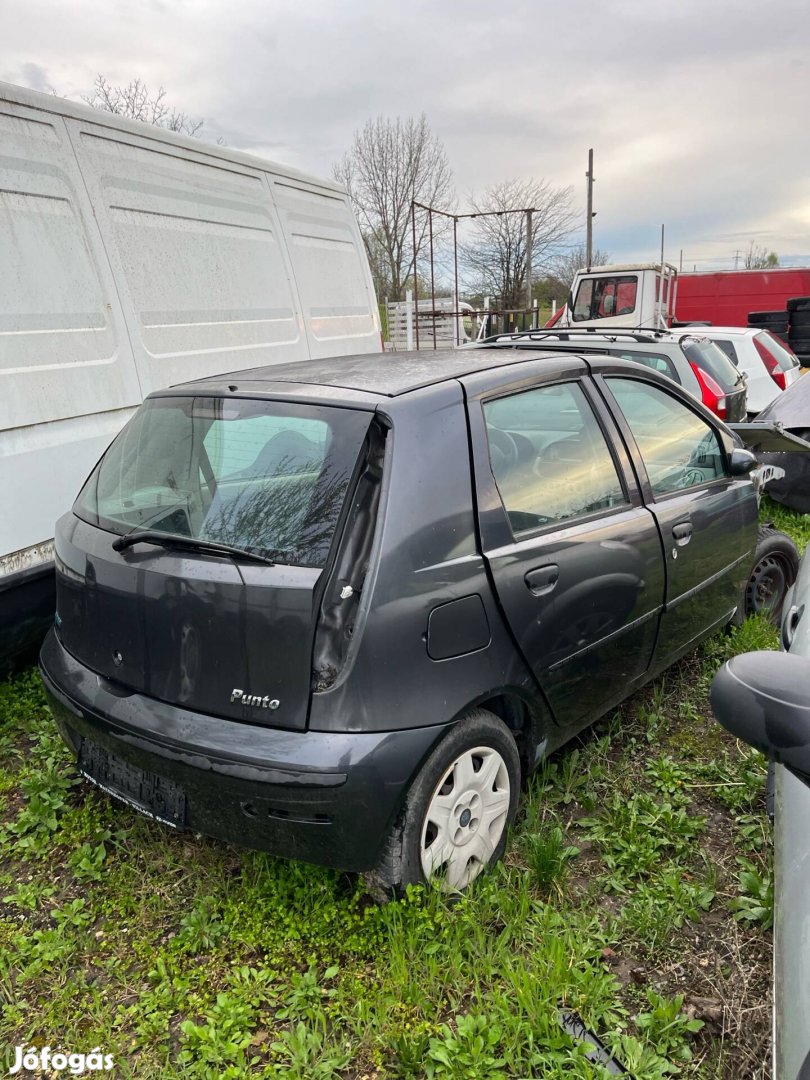 Fiat Punto 2004-es 1.3 JTD alkatrészek!