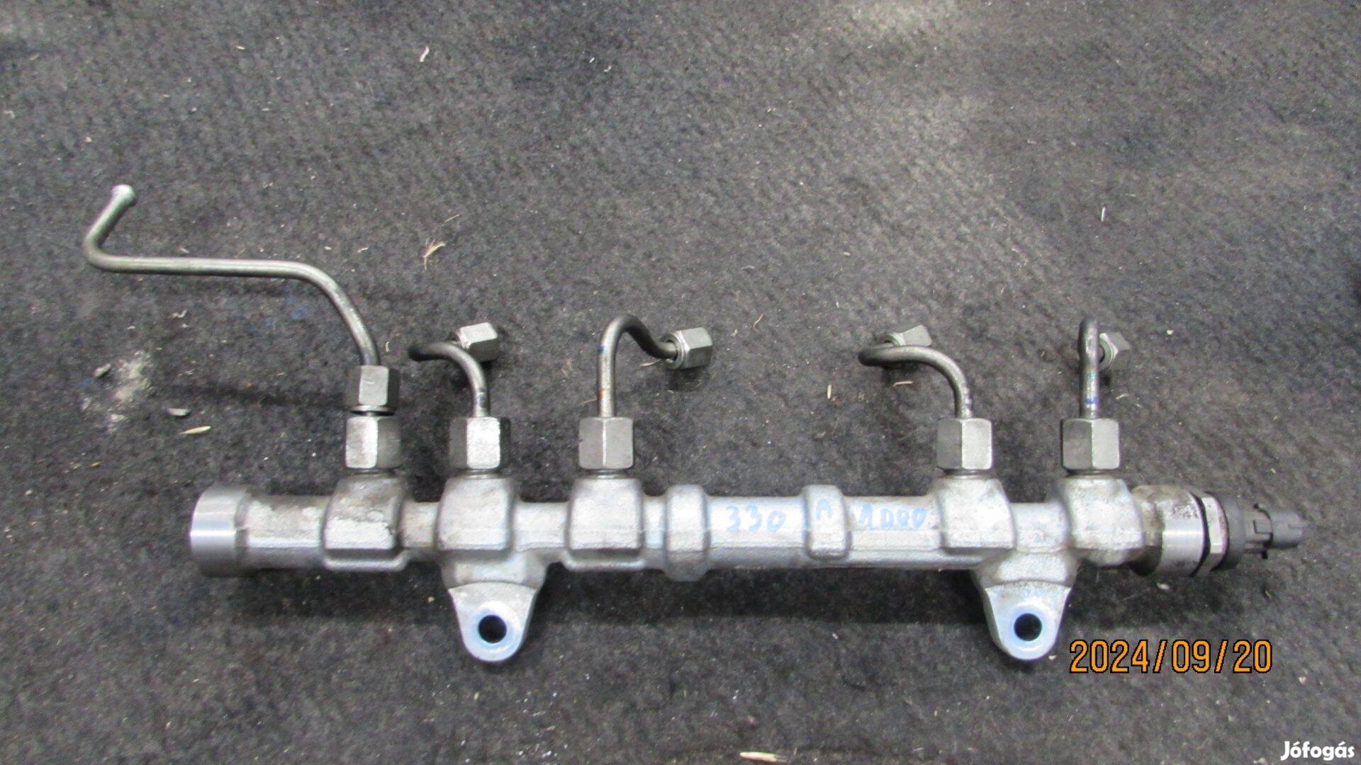 Fiat Punto 2012-2015 1.3D Közösnyomócső üzemanyag csövekkel 55272136