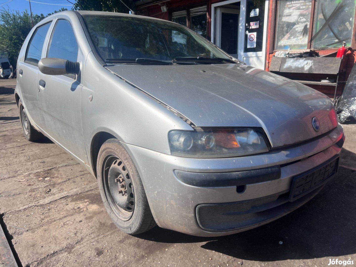 Fiat Punto II (2000) 1.2i 188A5000 Alkatrészek #M3206
