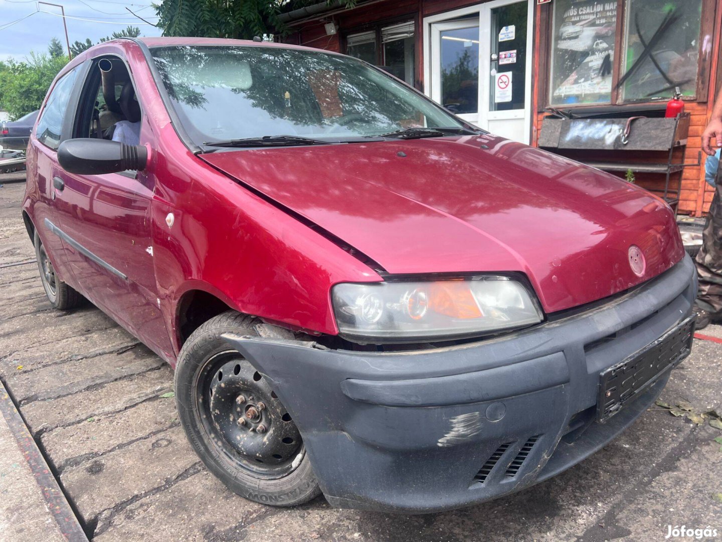 Fiat Punto II (2001) 1.2i 188A4000 Alkatrészek #M2860