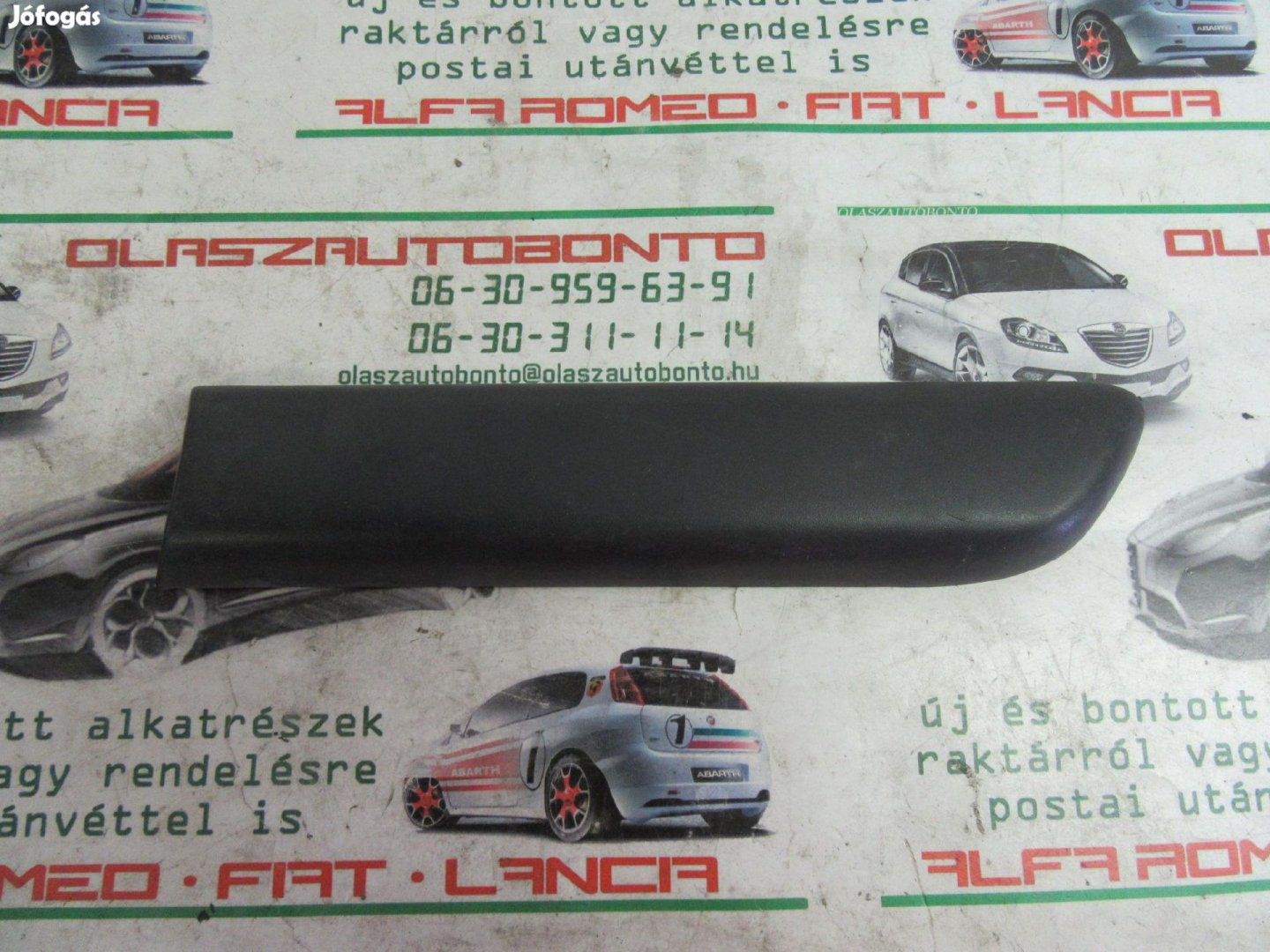 Fiat Punto II. 3 ajtós, bal hátsó díszcsík