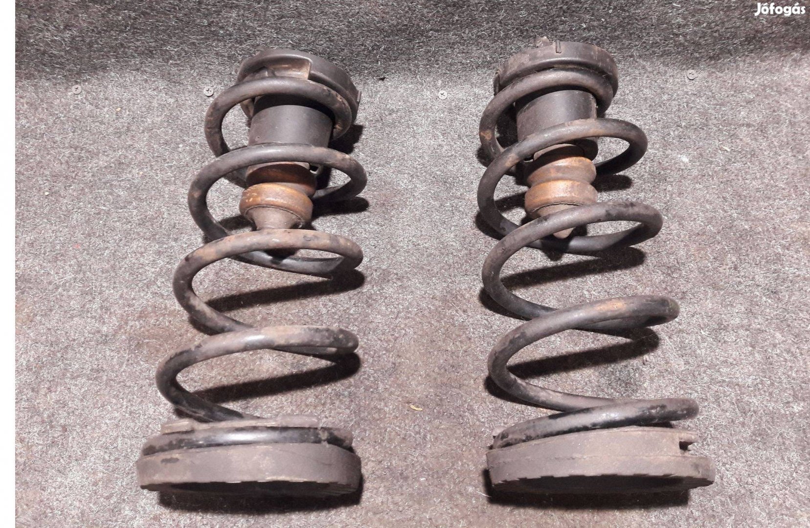 Fiat Punto II hátsó lengéscsillapító rúgó szett