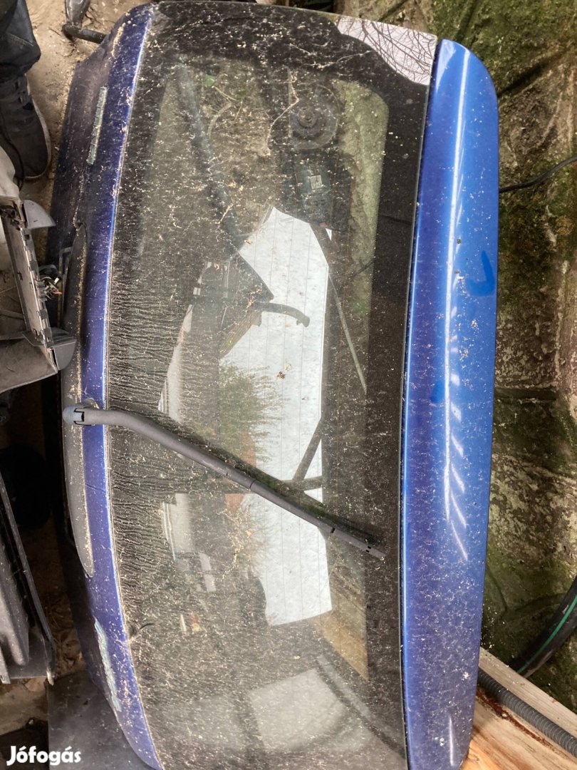 Fiat Punto I Csomagtérajtó
