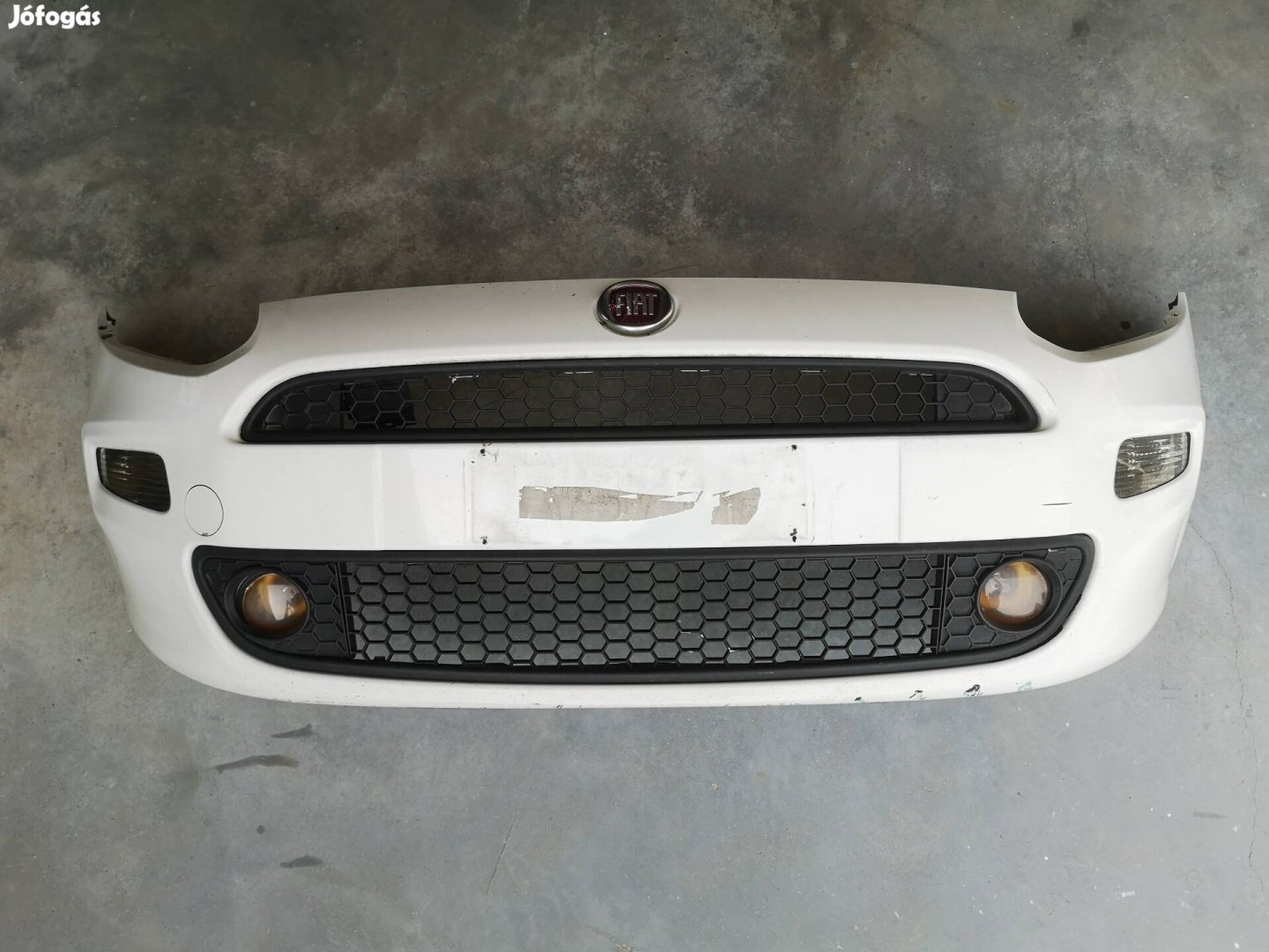 Fiat Punto első lökhárító 2012-től 