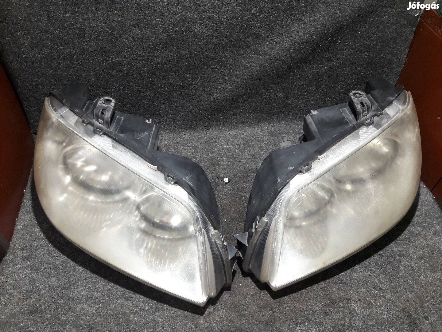 Fiat Punto komplett első fényszóró / lámpa pár