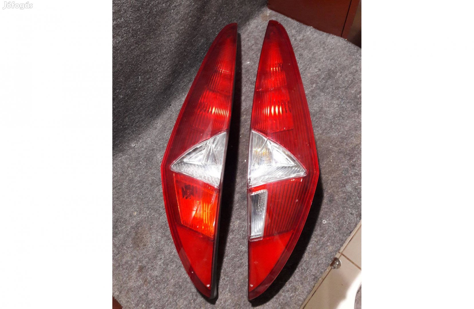 Fiat Punto komplett hátsó lámpa pár