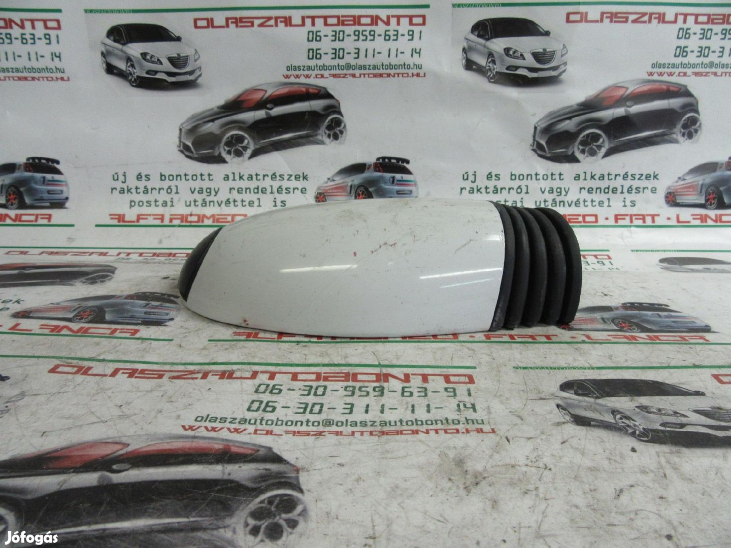 Fiat Seicento fehér színű, manual , bal oldali tükör a képen látható