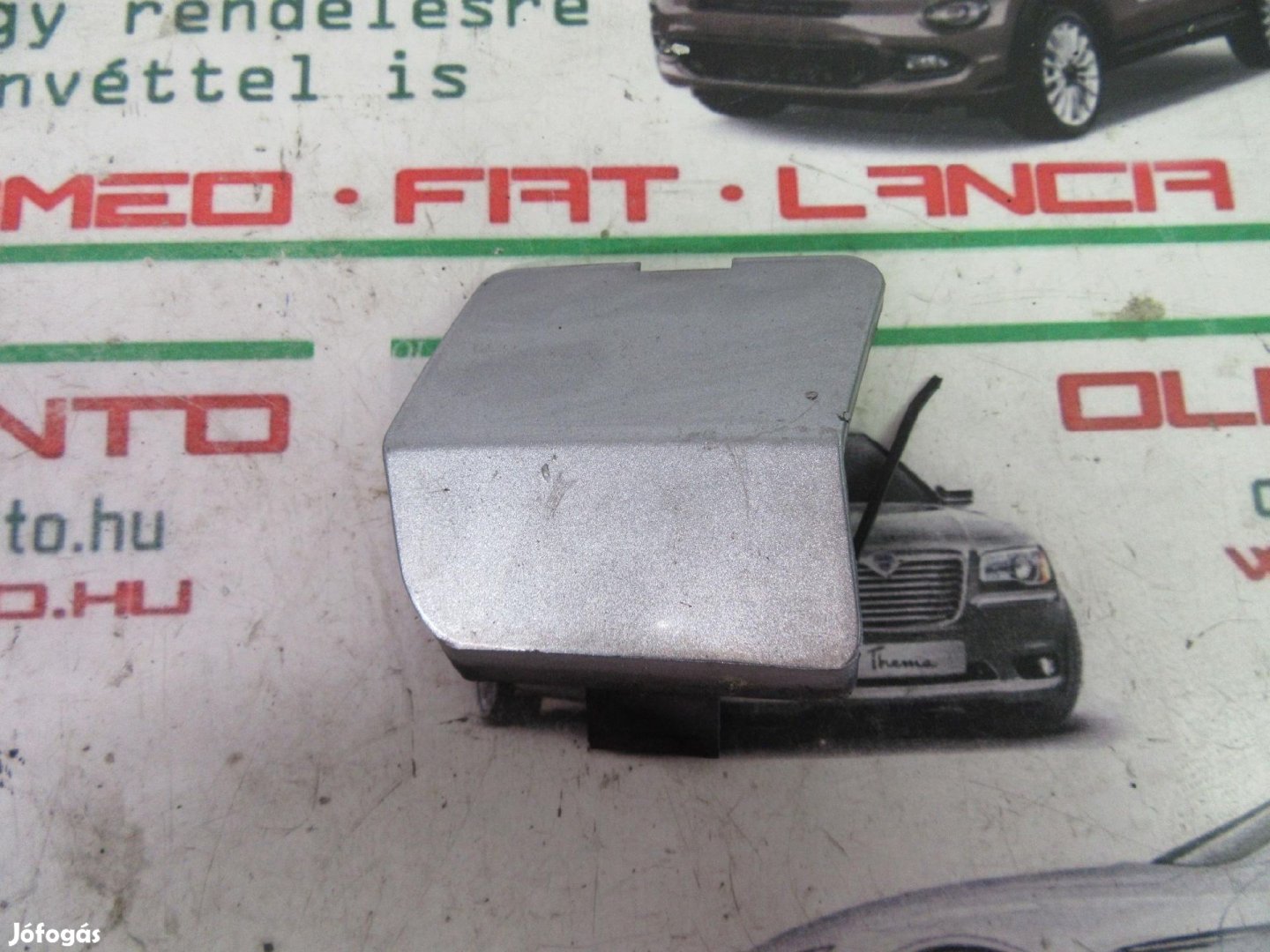 Fiat Stilo 3 ajtós , 735275288 számú, ezüst színű, hátsó vonószem