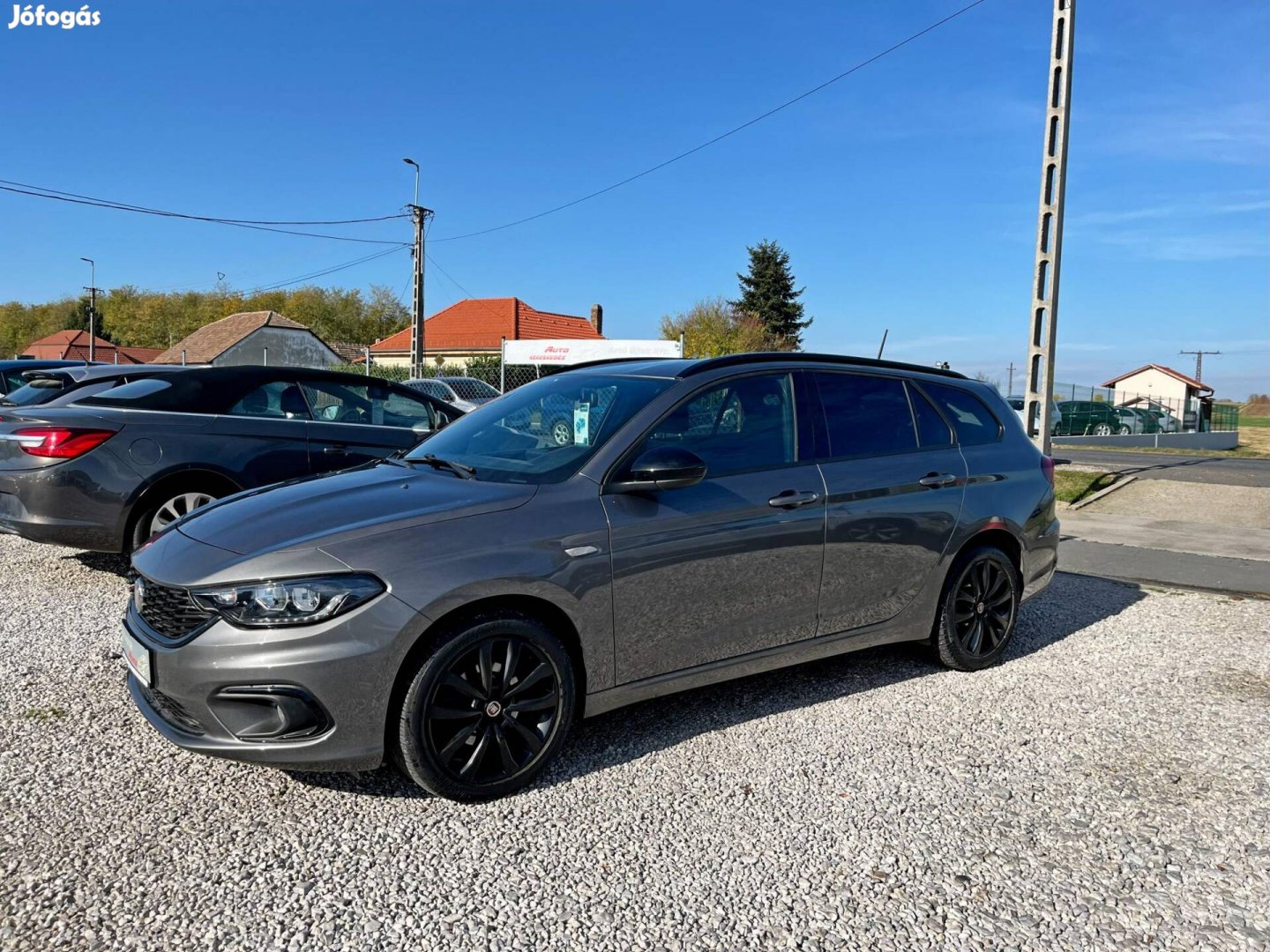 Fiat Tipo 1.6 Multijet Lounge Navigáció. Távols...