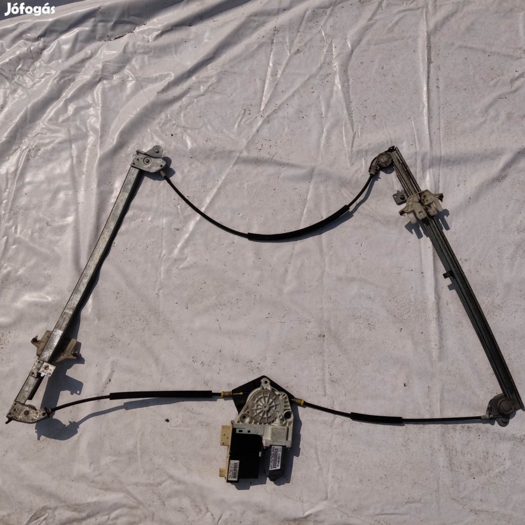 Fiat Ulysse 2001-2010 jobb első ablakemelő motorral 148531108