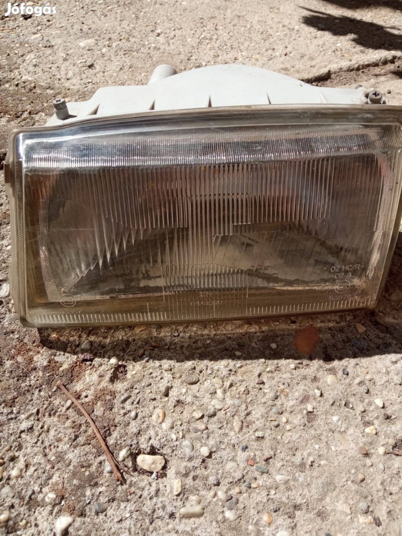 Fiat Uno fényszóró