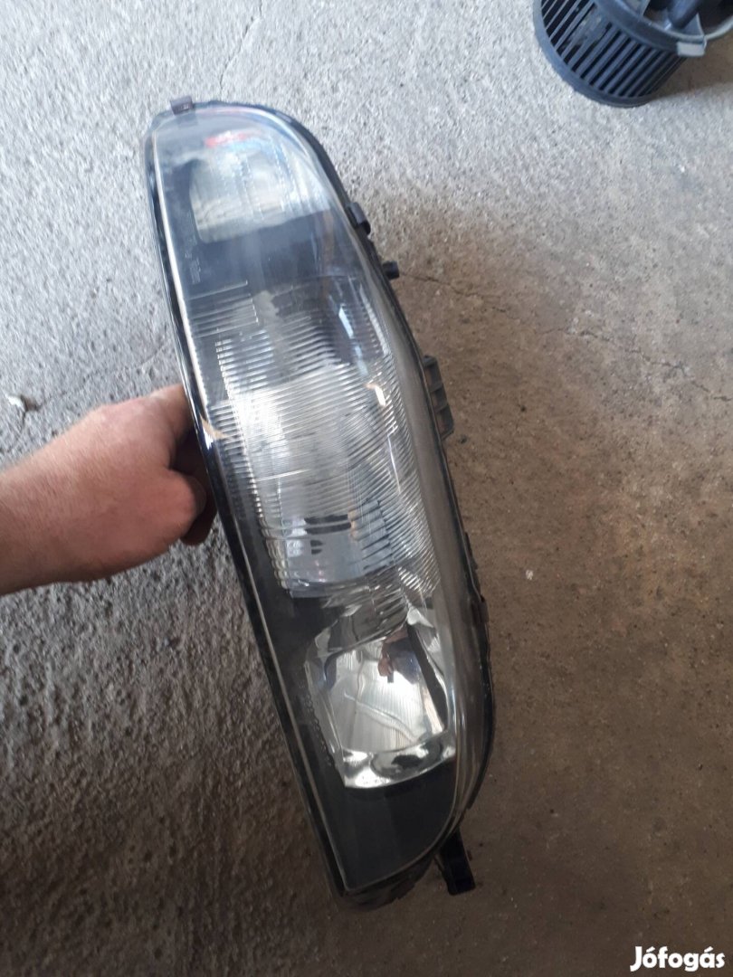 Fiat   Brava   1997  jobb  első lámpa motoros valeo  