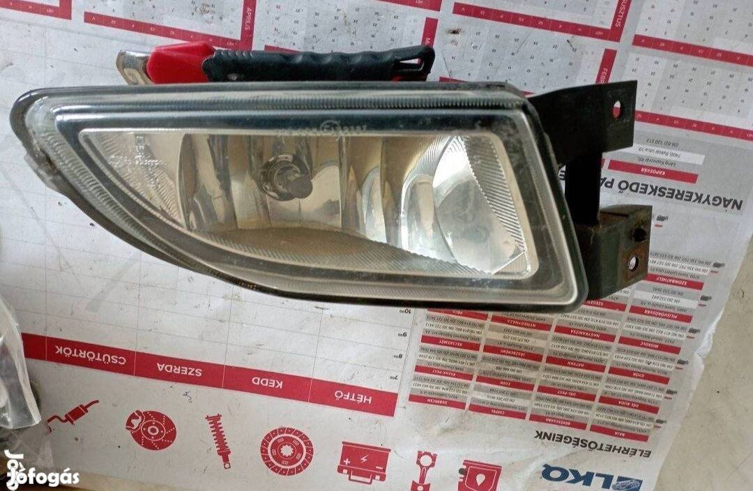 Fiat bravo II 2008- jobb első ködlámpa
