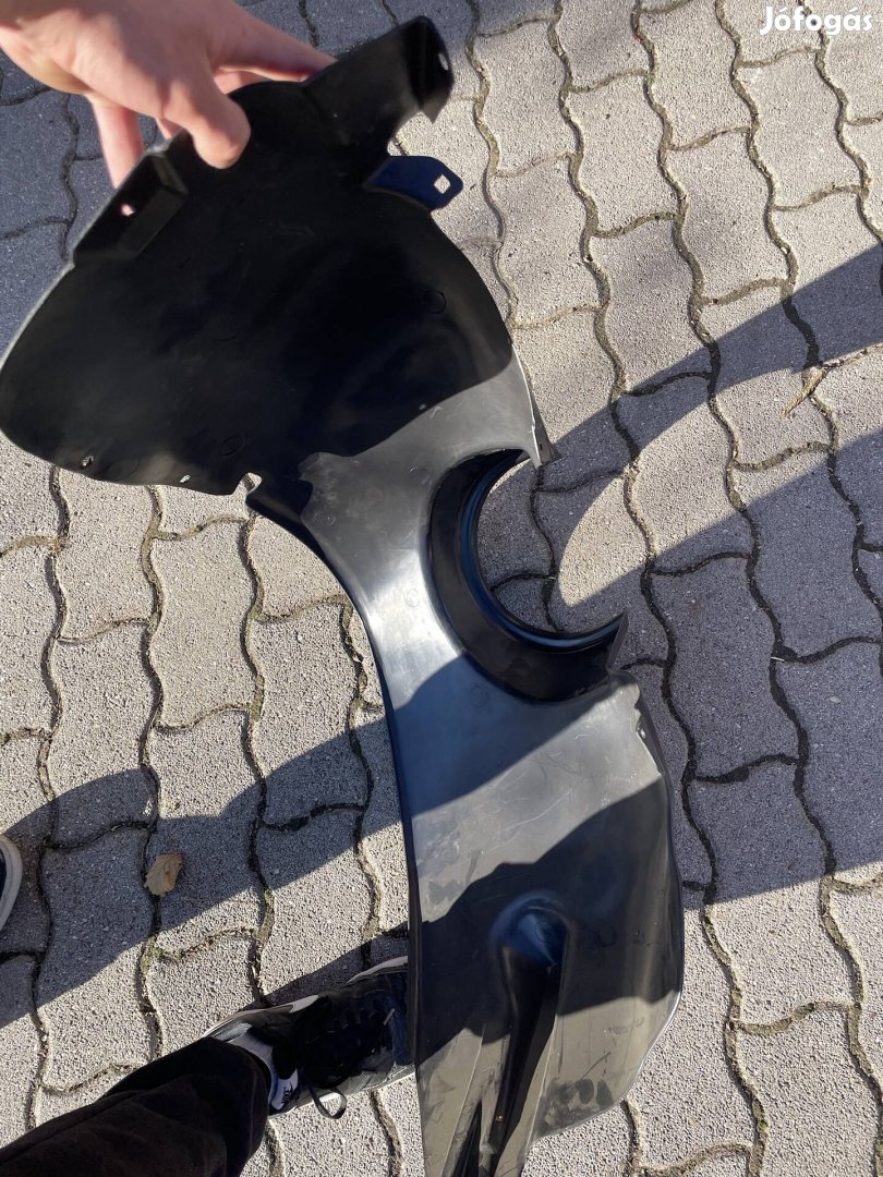 Fiat doblo Új Jobb Oldali Dobbetét