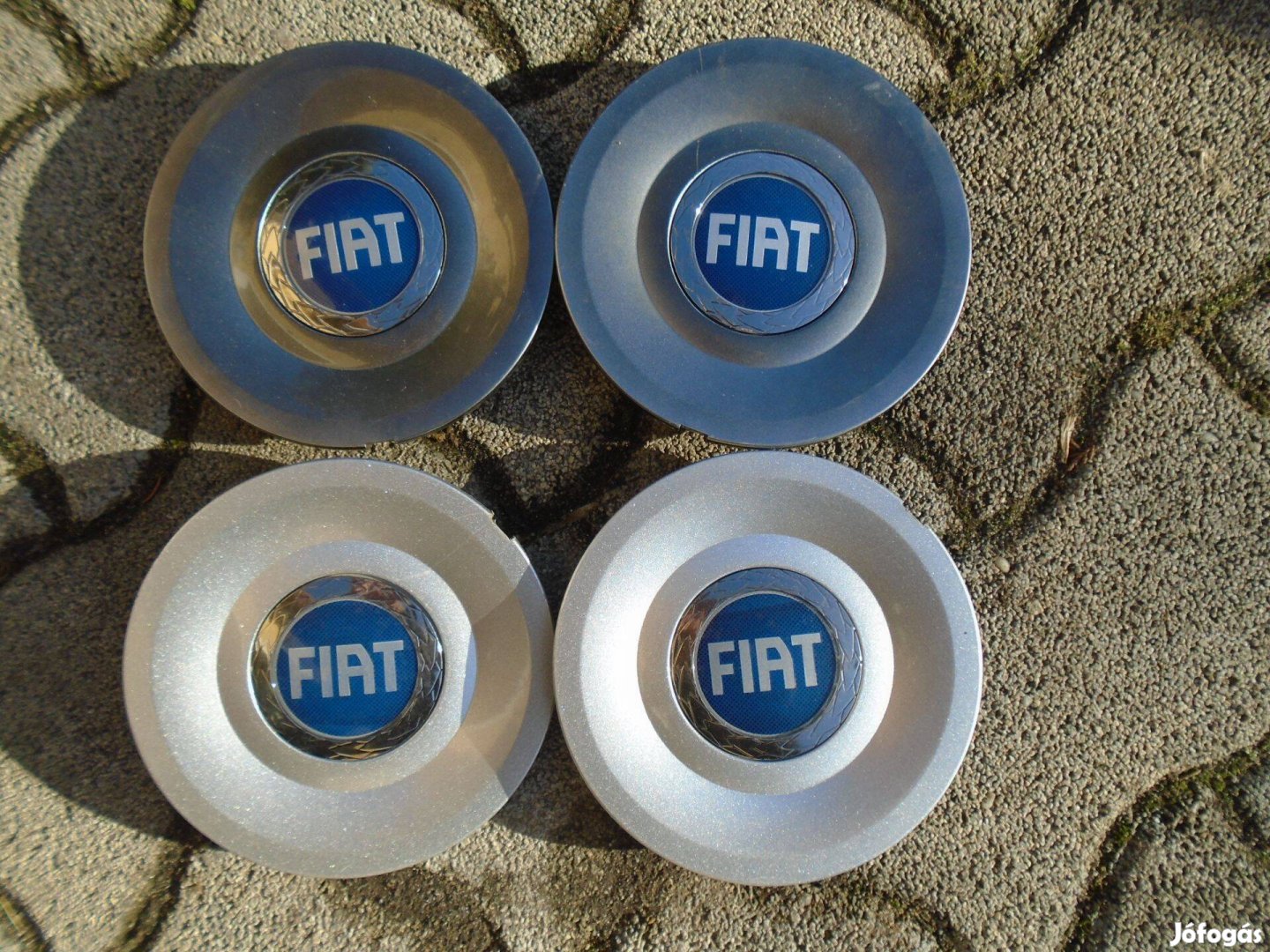 Fiat gyári alufelni kupak / porvédő 146 mm