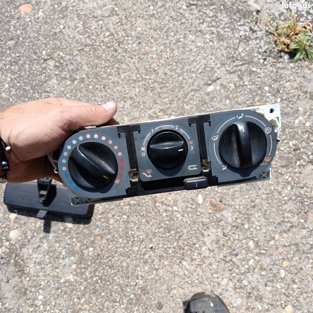 Fiat manuális fűtésklíma panel